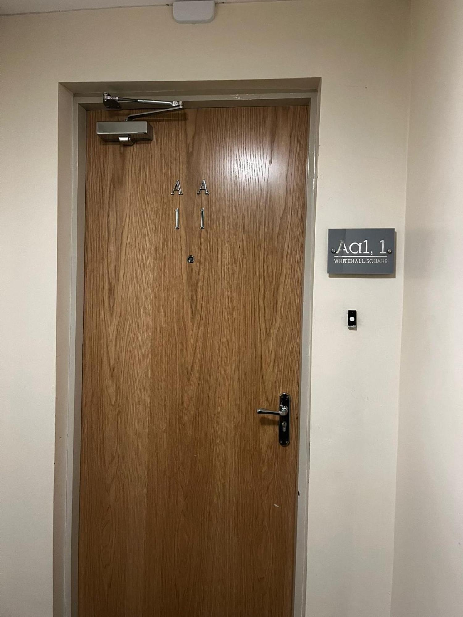 Whitehall Square Apartments- Queen'S Quarters Μπέλφαστ Εξωτερικό φωτογραφία
