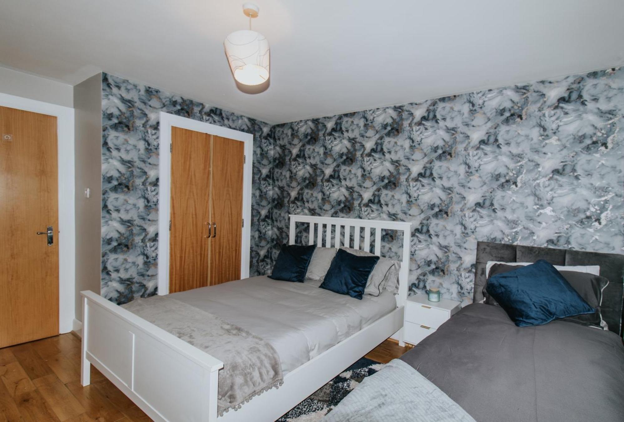 Whitehall Square Apartments- Queen'S Quarters Μπέλφαστ Εξωτερικό φωτογραφία
